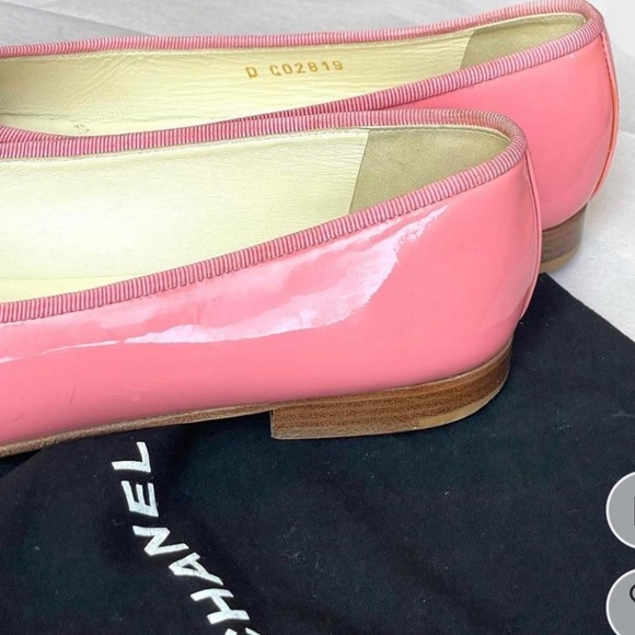Chanel pink patent leather ballerinas - Picture 2 of 4
